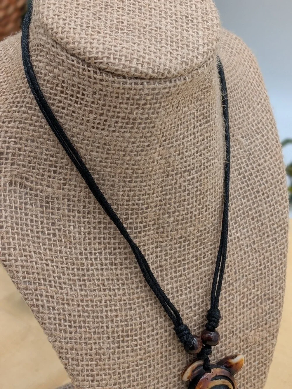 Sea Turtle Pendant Necklace Adjustable Cord Tribal Boho Beach Coastal Unisex‎